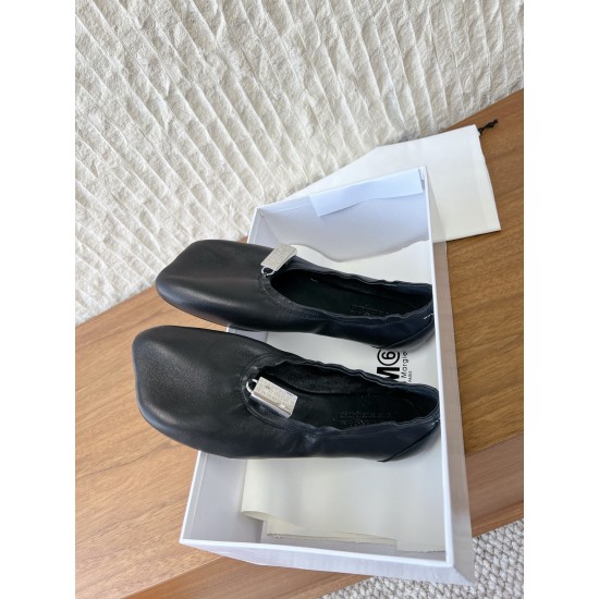 Maison Margiela Tabi Shoes
