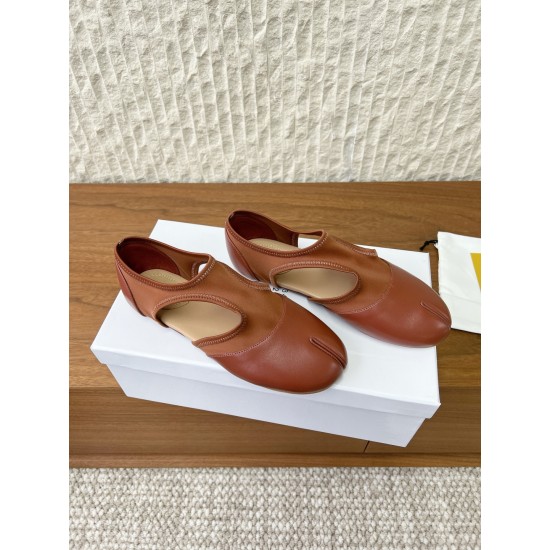 Maison Margiela Tabi Shoes