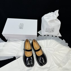 Maison Margiela Tabi Shoes