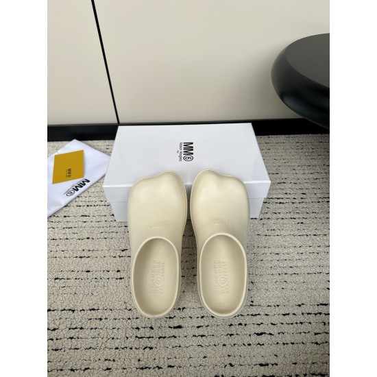 Maison Margiela Tabi Shoes