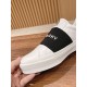 GIVENCHY Sneakers