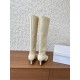 530GG279  Maison Margiela 玛吉拉 25ss秋冬新款 直筒 长靴不过膝 MM6家tabi分趾鞋靴 原版开模双层真皮鞋底 原版套楦鞋型很大方 搭配各种风格都轻松驾驭 小短腿的福音 上身瞬间秒变大长腿 上脚不被常规所拘束，随心所欲做自己～上脚炒鸡柔软舒适▪️鞋面：采用原版进口牛皮▪️内里垫脚：羊皮▪️大底：原版定制意大利双层真皮大底▪️Size：35-39（40.41定制不退不换）