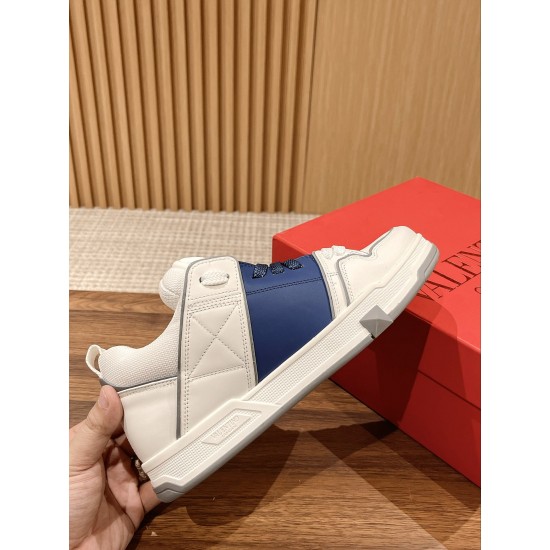 Valentino Sneakers