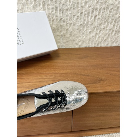 Maison Margiela Tabi Shoes