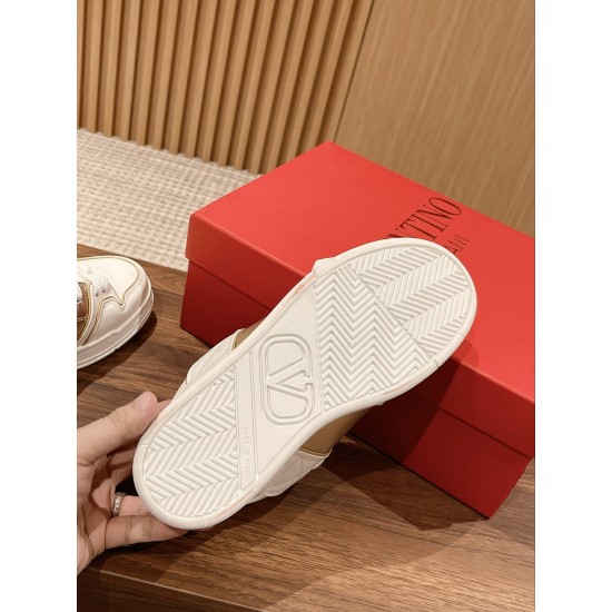 Valentino Sneakers