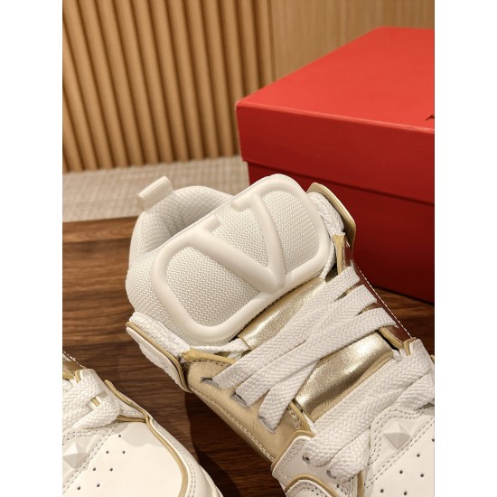 Valentino Sneakers