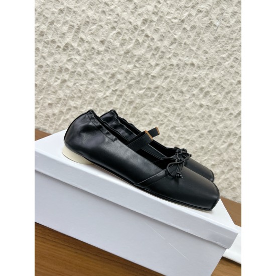 Maison Margiela Tabi Shoes