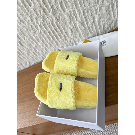 Maison Margiela Tabi Shoes