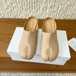 Maison Margiela Tabi Shoes