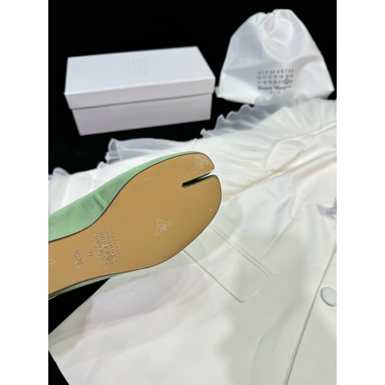 Maison Margiela Tabi Shoes