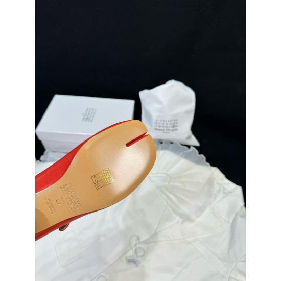 Maison Margiela Tabi Shoes
