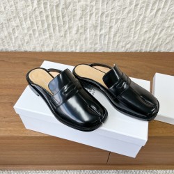 Maison Margiela Tabi Shoes