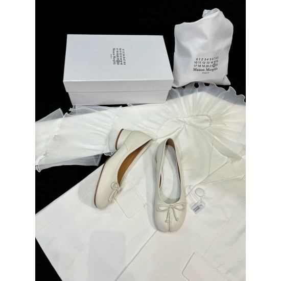 Maison Margiela Tabi Shoes