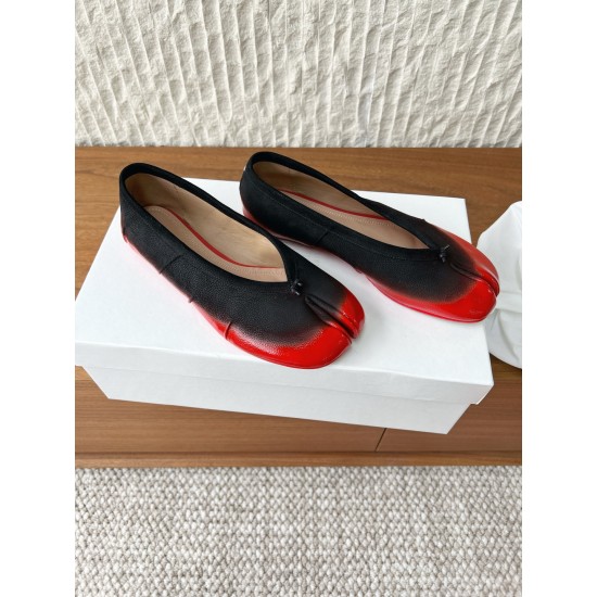 Maison Margiela Tabi Shoes
