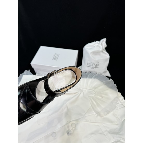 Maison Margiela Tabi Shoes