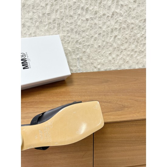 Maison Margiela Tabi Shoes