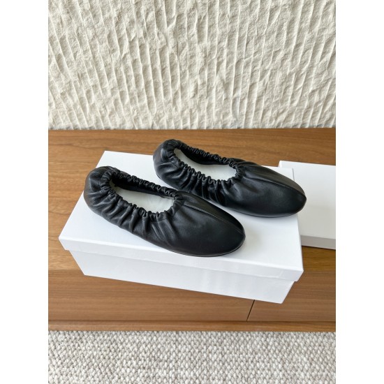 Maison Margiela Tabi Shoes