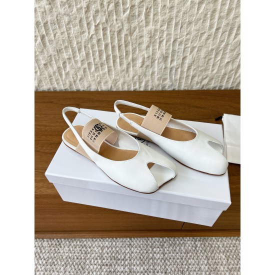 Maison Margiela Tabi Shoes