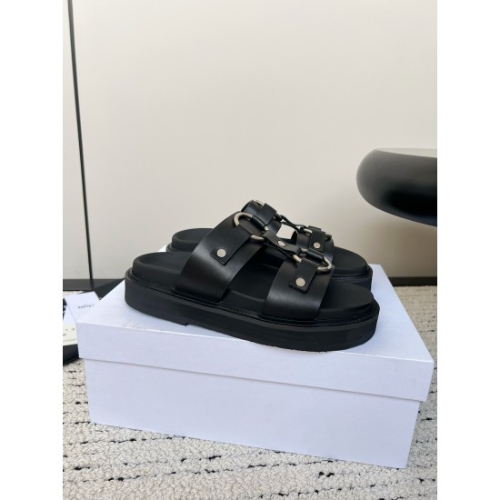 CELINE SLIPPERS