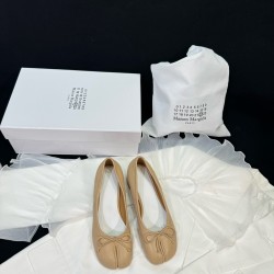 Maison Margiela Tabi Shoes