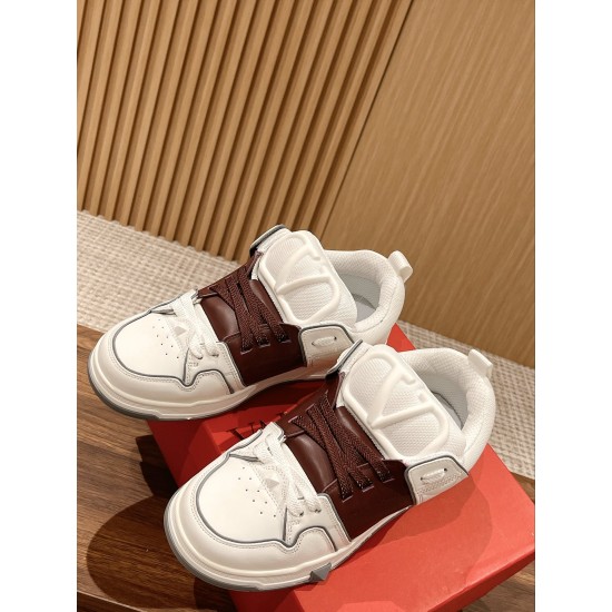 Valentino Sneakers