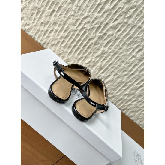 Maison Margiela Tabi Shoes