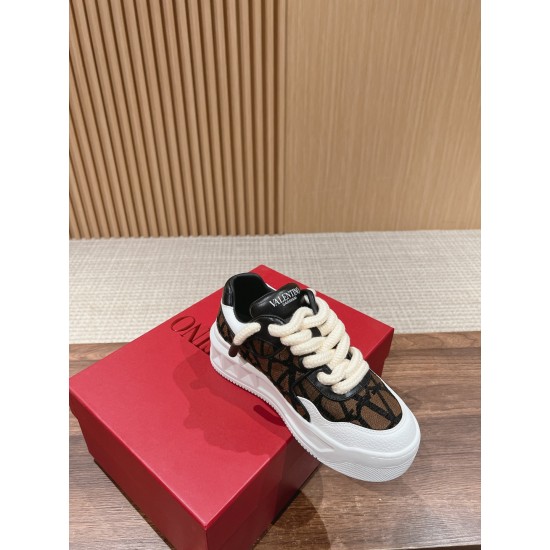 Valentino Sneakers