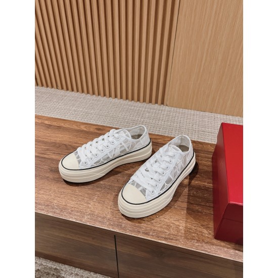 Valentino Sneakers