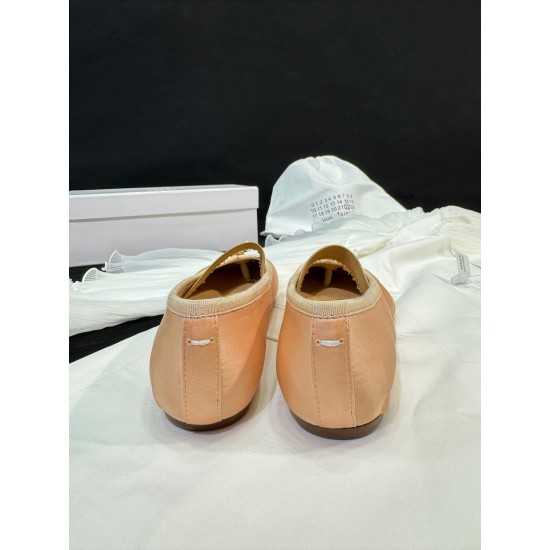 Maison Margiela Tabi Shoes