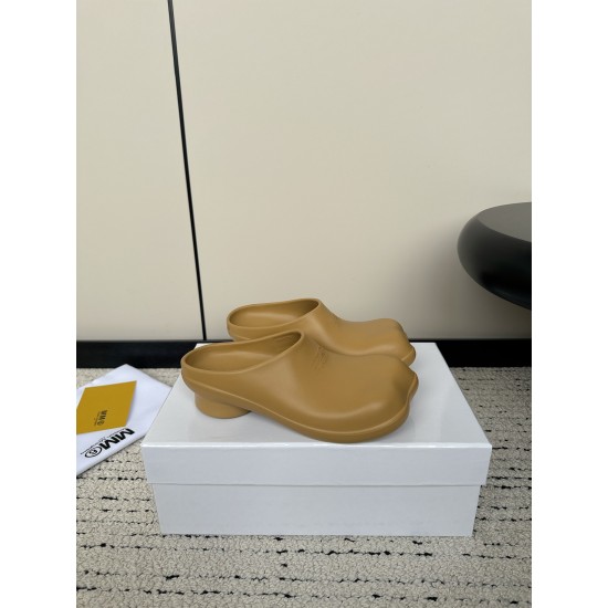Maison Margiela Tabi Shoes