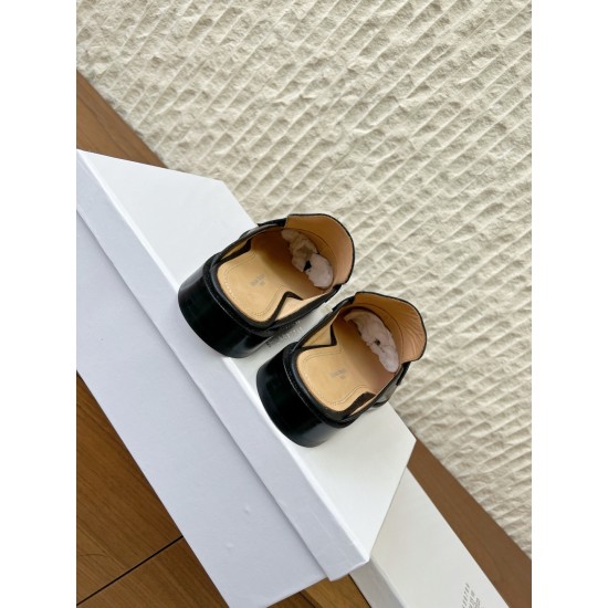 Maison Margiela Tabi Shoes