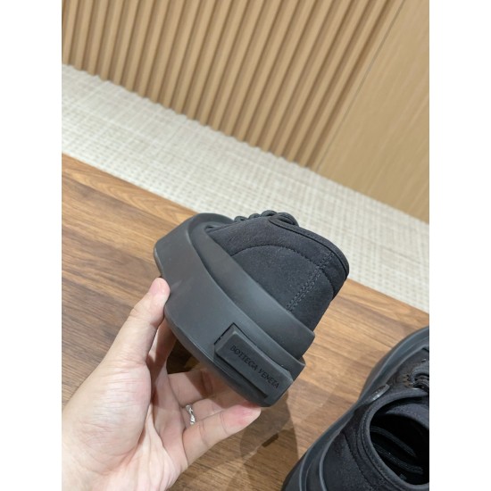 Bottega Veneta Sneakers