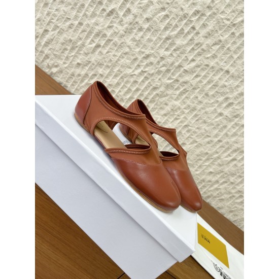 Maison Margiela Tabi Shoes