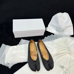 Maison Margiela Tabi Shoes