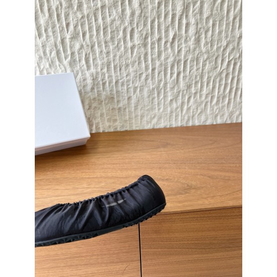 Maison Margiela Tabi Shoes
