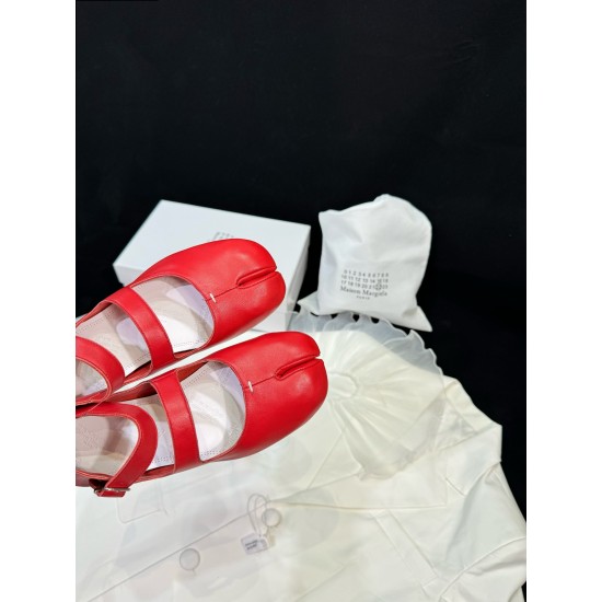 Maison Margiela Tabi Shoes