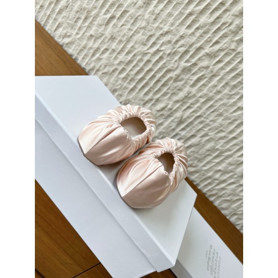 Maison Margiela Tabi Shoes