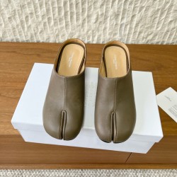 Maison Margiela Tabi Shoes