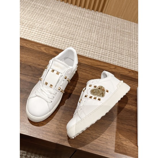 Valentino Sneakers