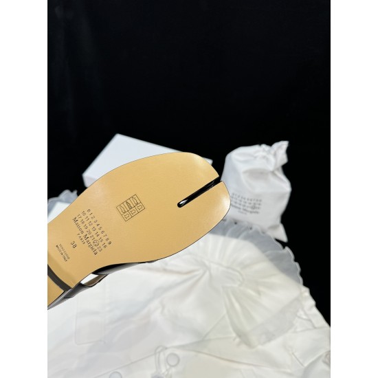 Maison Margiela Tabi Shoes