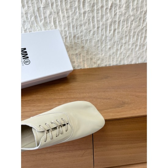 Maison Margiela Tabi Shoes
