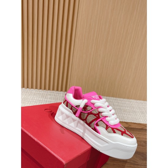Valentino Sneakers