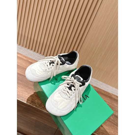 Bottega Veneta Sneakers
