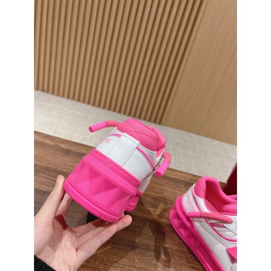 Valentino Sneakers