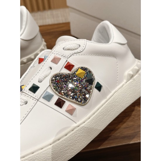 Valentino Sneakers