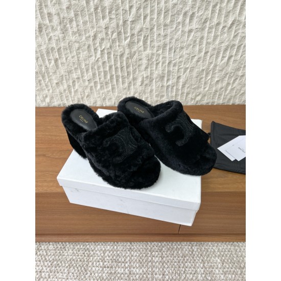 CELINE SLIPPERS