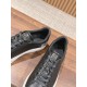 GIVENCHY Sneakers