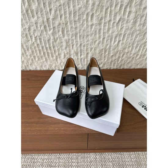 Maison Margiela Tabi Shoes
