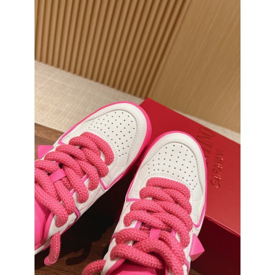 Valentino Sneakers
