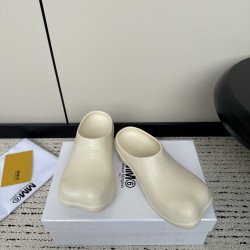 Maison Margiela Tabi Shoes